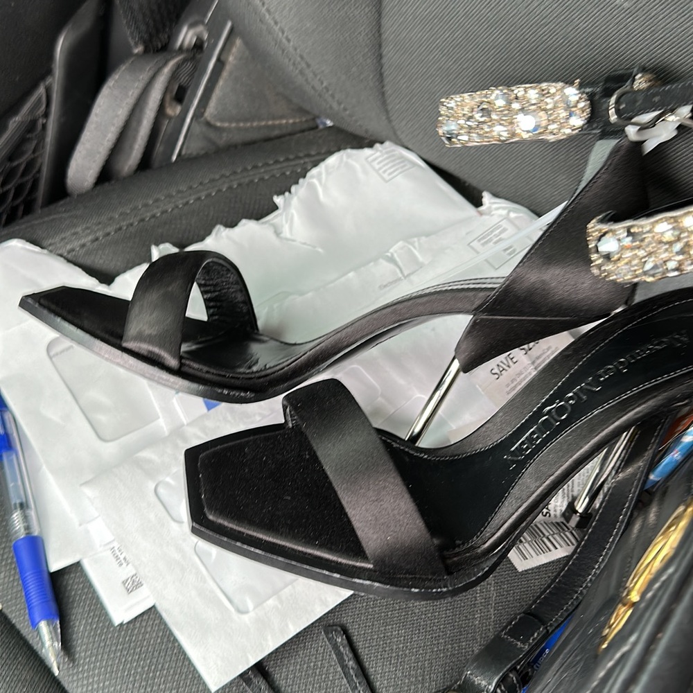 New… No box!